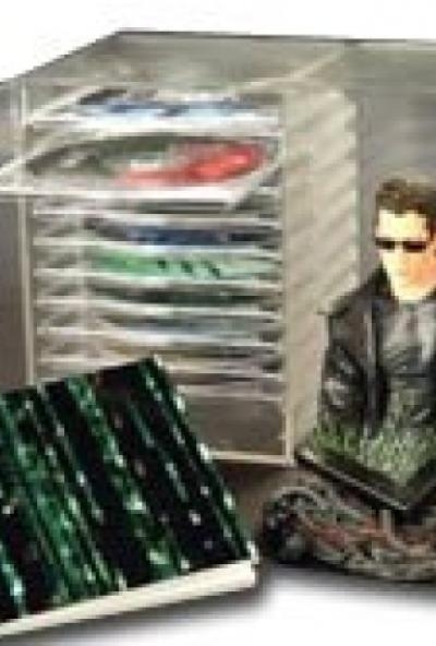 A teljes Mátrix-gyűjtemény - ajándékdoboz (10 DVD + 1 Mátrix szobor)  *Antikvár - Kiváló állapotú*